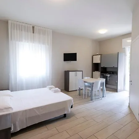 Conchiglie Apartahotel 4*