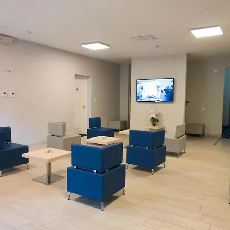 Conchiglie Apartahotel 4*