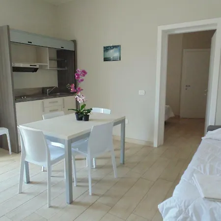 Conchiglie 4* Marina Romea