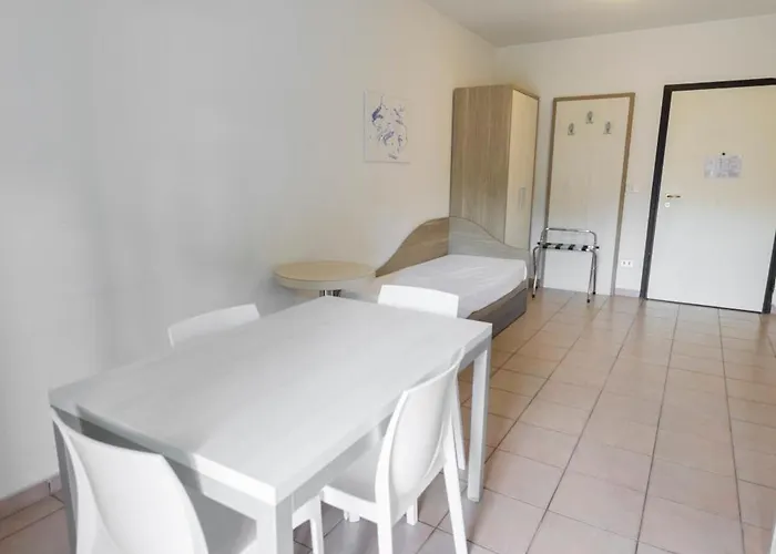 Conchiglie 아파트호텔 마리나로미에